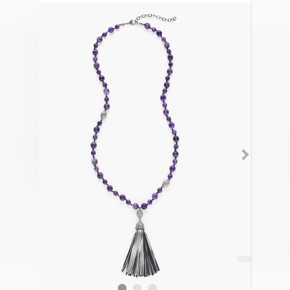 NWT Chico's Willa Pendant Necklace - Picture 3 of 14